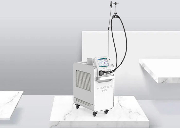 Laser 755nm 1064nm di G.E.N.T.L.E-M.A.X di rimozione del pigmento pro con il cursore LCD 10 pollici